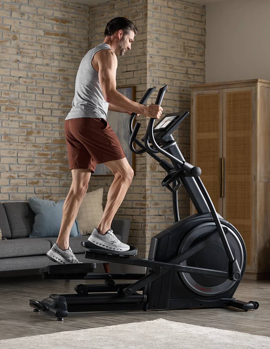 Elíptica Pro-Form Carbon EL
